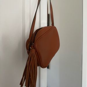 Crossbody bag